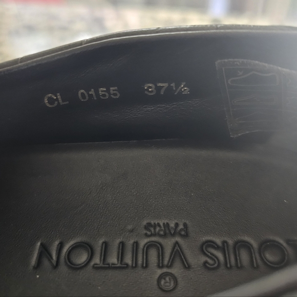 **SOLD**RARE Louis Vuitton Catwalk Patent Platform Sneakers! LIKE NEW 37 1/2 - Picture 3 of 13